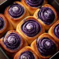 Blueberry Cinnamon Rolls Recipe