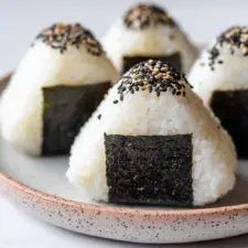 Easy 15-Minute Japanese Tuna Onigiri Recipe