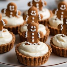 No-Bake Gingerbread Cheesecake Cups Recipe